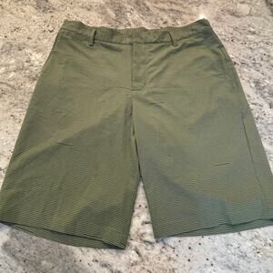 Nike Golf Shorts 32